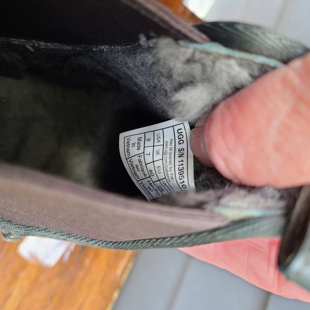 Ugg Neumel Platform Chelsea Boot Forest Night Siz… - image 5